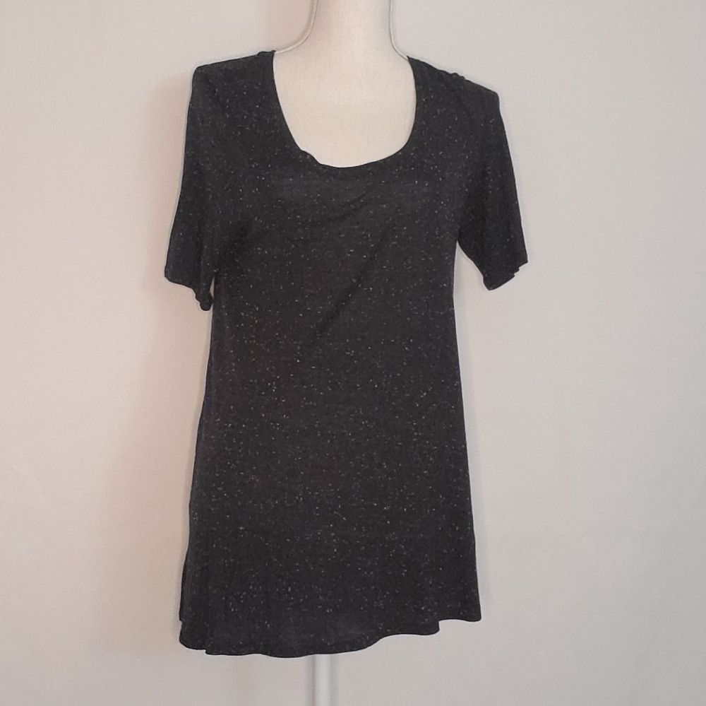 Faded Glory gray white dotted tshirt L